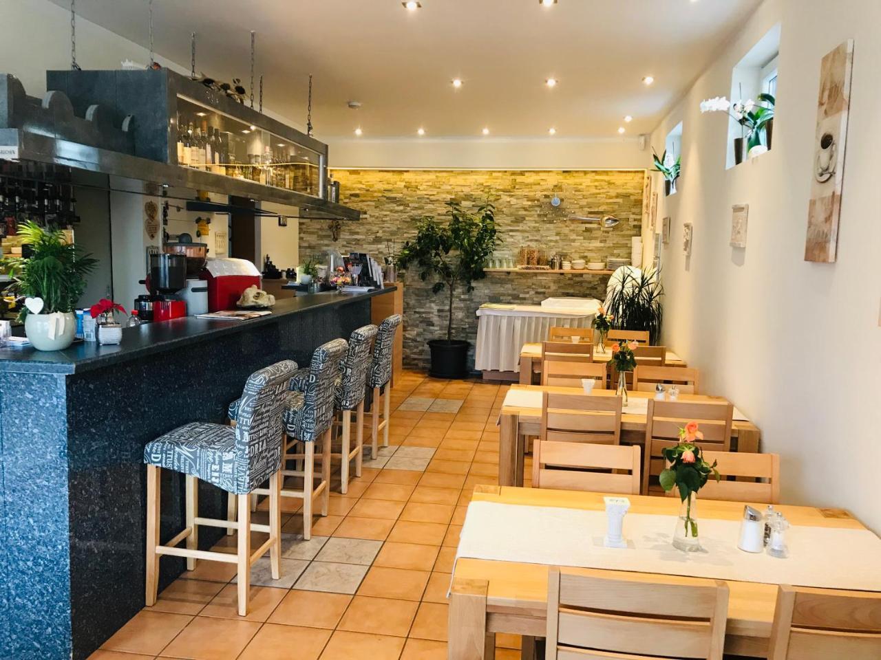 Hotel Discovery Stuttgart Dış mekan fotoğraf